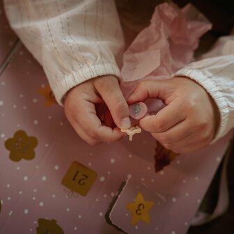 Little Dutch Adventskalender Armbandjes &ndash; Essentials