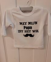 T-shirt Met mijn papa zit het wel snor